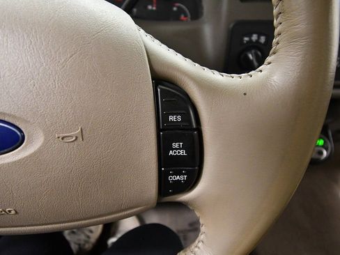 Used 2003 Ford F350 Lariat image 21