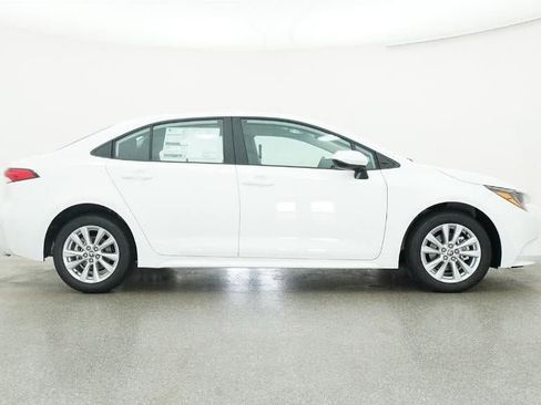 New 2026 Toyota Corolla LE image 27