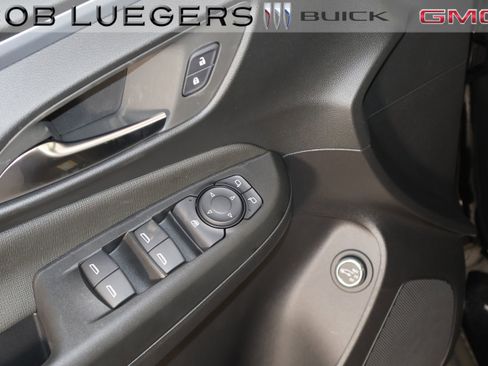 New 2026 Buick Envista Preferred w/ Convenience I Package FWD image 6