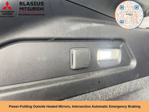Used 2024 Cadillac Lyriq Luxury w/ LPO, Floor Liner Package AWD/4WD image 11