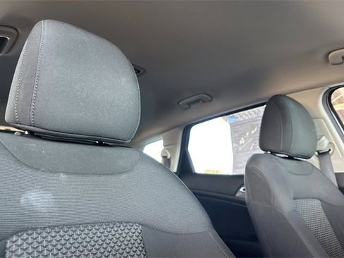 Used 2024 Kia Sportage LX image 20