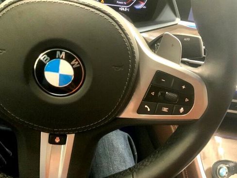 Used 2022 BMW X6 xDrive40i w/ M Sport Package image 28