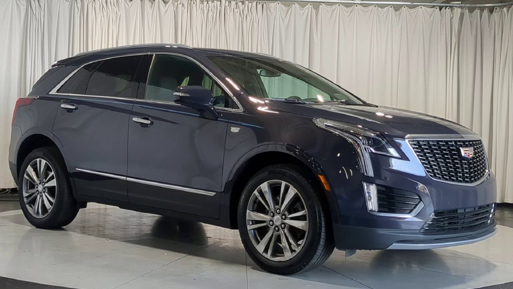 Used 2024 Cadillac XT5 Premium Luxury AWD/4WD image 3