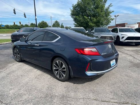 Used 2017 Honda Accord EX image 4
