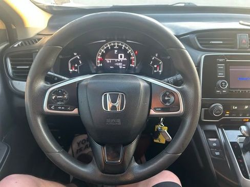 Used 2019 Honda CR-V LX image 14