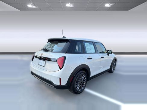 Certified 2025 MINI Cooper S FWD image 8