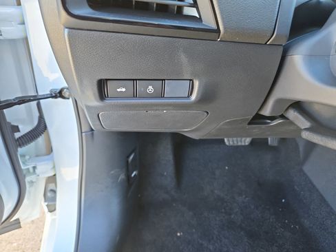 New 2026 Nissan Sentra SV w/ SV Convenience Package image 19