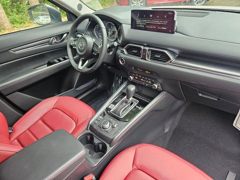 New 2025 MAZDA CX-5 Carbon Edition image 31