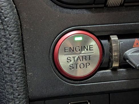 Used 2019 Ford Mustang Shelby GT350 w/ Technology Package RWD image 24