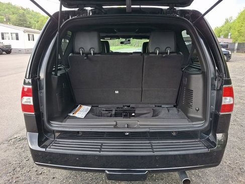 Used 2009 Lincoln Navigator 4WD image 29