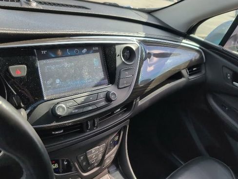 Used 2020 Buick Envision Essence w/ Experience Buick Package AWD/4WD image 13