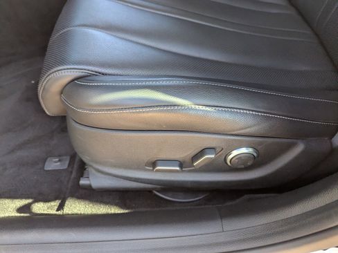 Used 2023 Genesis G80 2.5T image 27