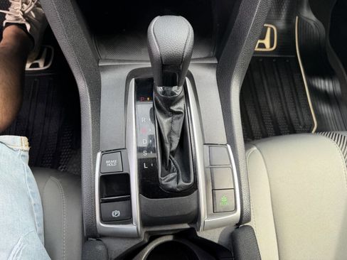 Used 2018 Honda Civic LX image 32