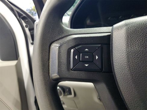Used 2020 Ford F150 XL image 19