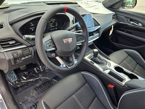 New 2026 Cadillac CT4 V Blackwing w/ Carbon Fiber 1 Package image 10