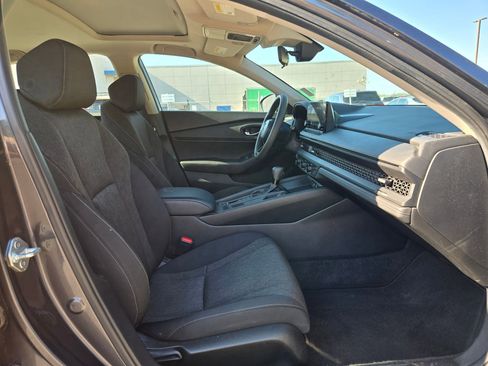Used 2024 Honda Accord EX image 26