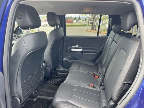 Used 2022 Mercedes-Benz GLB 250 4MATIC w/ Premium Package Lite image 15