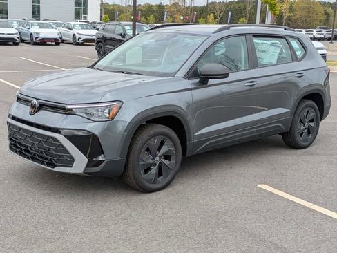 New 2026 Volkswagen Taos S FWD image 7
