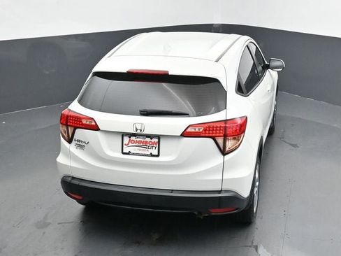 Used 2016 Honda HR-V LX image 36