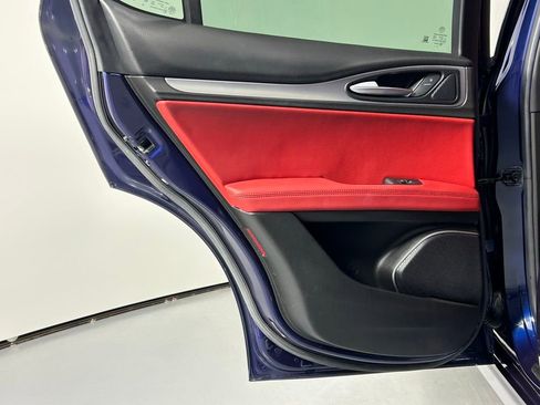 Used 2021 Alfa Romeo Stelvio Ti Sport image 16