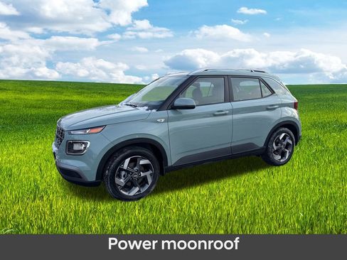 Used 2026 Hyundai Venue SEL image 2