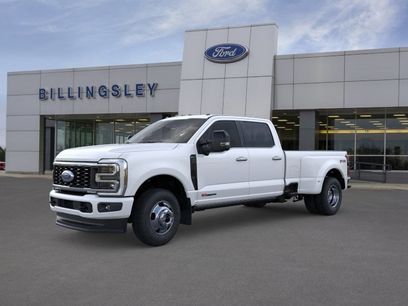 New 2026 Ford F350 Platinum w/ FX4 Off-Road Package