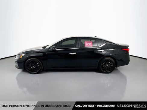 Certified 2025 Nissan Altima 2.5 SV w/ SV Special Edition Package FWD image 8