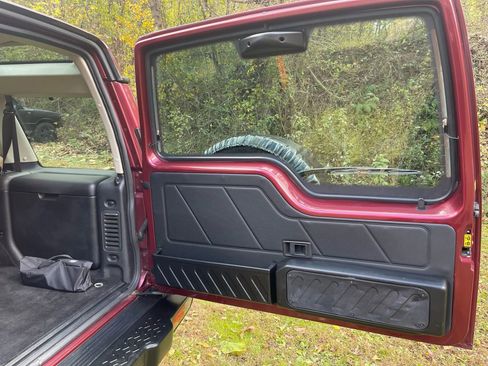 Used 2004 Land Rover Discovery SE image 12