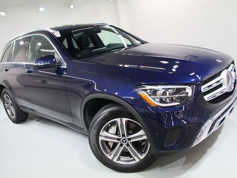 Certified 2022 Mercedes-Benz GLC 300 4MATIC image 11