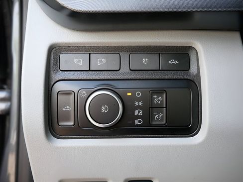 Used 2024 Ford F450 Limited w/ FX4 Off-Road Package image 14