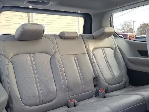 Used 2022 Jeep Wagoneer Series III w/ Premium Group I image 21