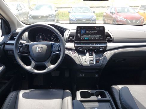 Certified 2025 Honda Odyssey EX-L image 16
