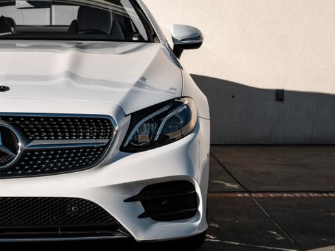 Used 2018 Mercedes-Benz E 400 Coupe image 45