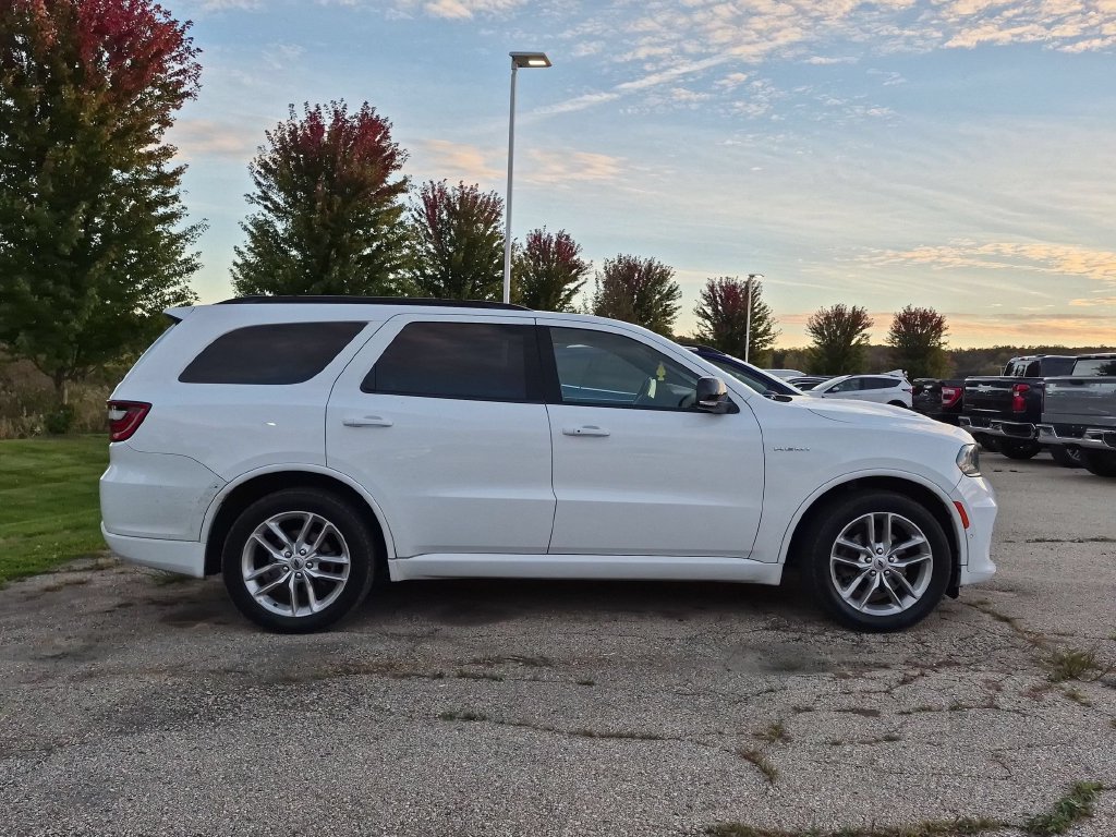 Used 2023 Dodge Durango R/T AWD/4WD image 2