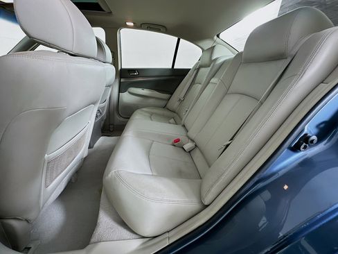 Used 2010 INFINITI G37 Journey w/ Premium Pkg image 28