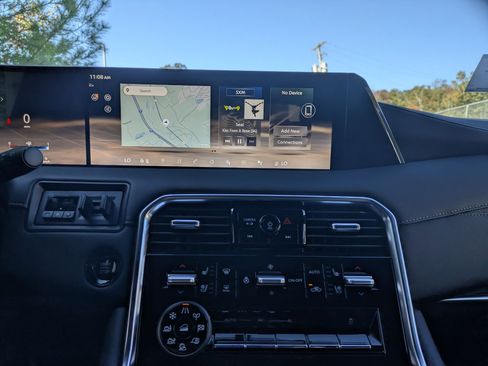 New 2026 Nissan Armada Platinum Reserve image 16