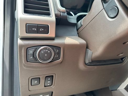 Used 2022 Ford F250 King Ranch w/ FX4 Off-Road Package AWD/4WD image 28