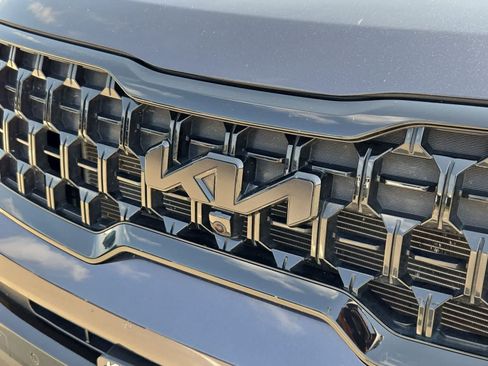Certified 2025 Kia Telluride SX Prestige X-Line AWD/4WD image 10