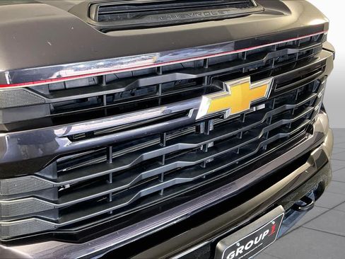 Used 2024 Chevrolet Silverado 2500 Custom w/ Custom Convenience Package AWD/4WD image 26