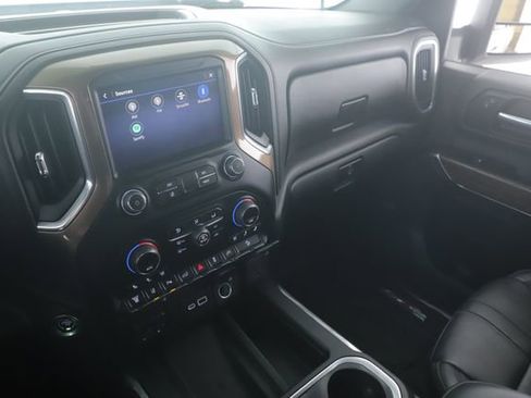 Used 2022 Chevrolet Silverado 2500 High Country w/ Z71 Off-Road Package AWD/4WD image 27