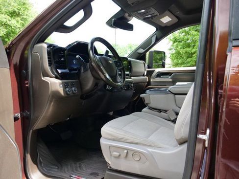 Used 2024 Chevrolet Silverado 2500 LT w/ Safety Package AWD/4WD image 20