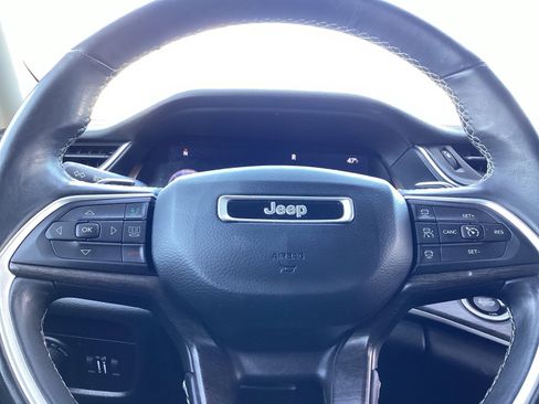 Used 2021 Jeep Grand Cherokee L Limited image 10