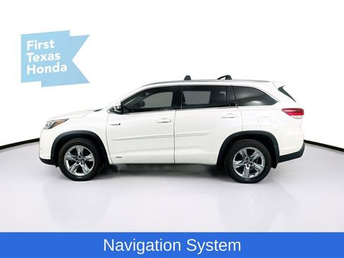 Used 2018 Toyota Highlander Limited image 4