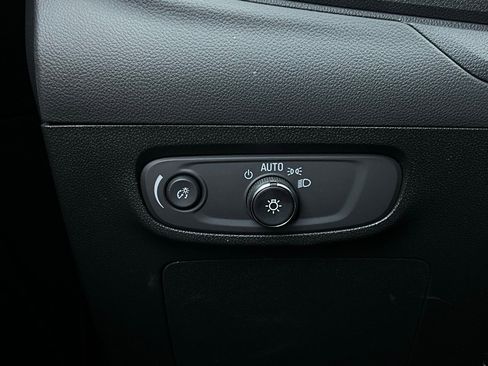 Used 2025 Buick Encore GX Preferred image 20