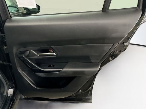 Used 2024 MAZDA CX-50 AWD 2.5 S w/ Preferred Package image 32