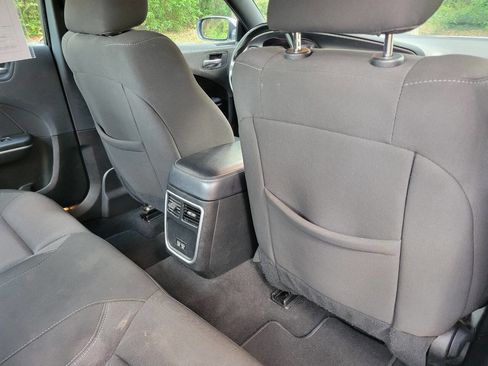 Used 2022 Dodge Charger SXT image 12
