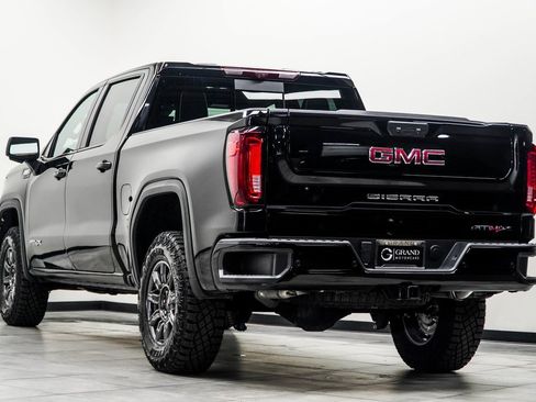 Used 2024 GMC Sierra 1500 AT4X image 11