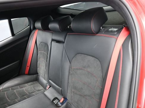 Used 2023 Kia Stinger GT2 AWD/4WD image 41