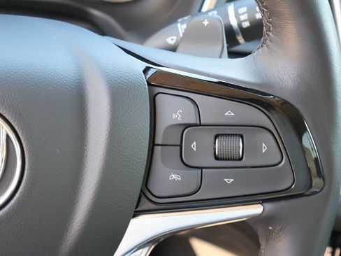 Used 2023 Buick Enclave Avenir w/ Avenir Technology Package image 35