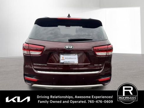 Used 2017 Kia Sorento SX image 5